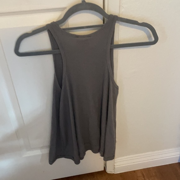 Tank top - Picture 3 of 4